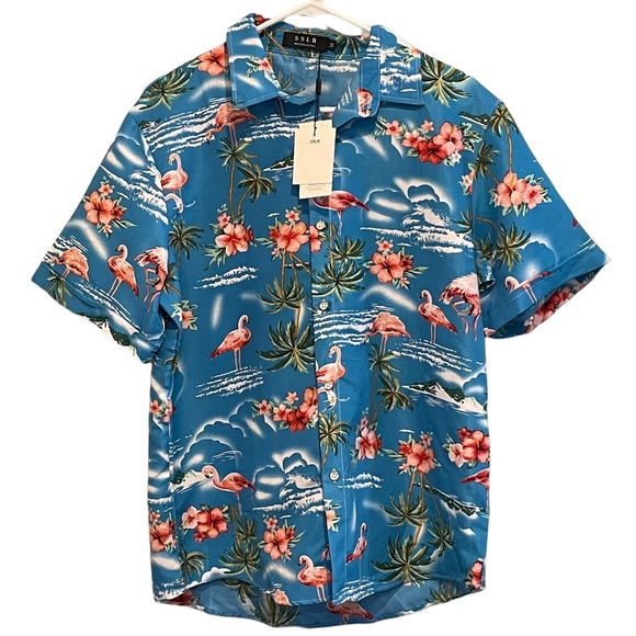 SSLR Other - NWT SSLR Men's Hawaiian Floral Flamingo Shirt. Size M